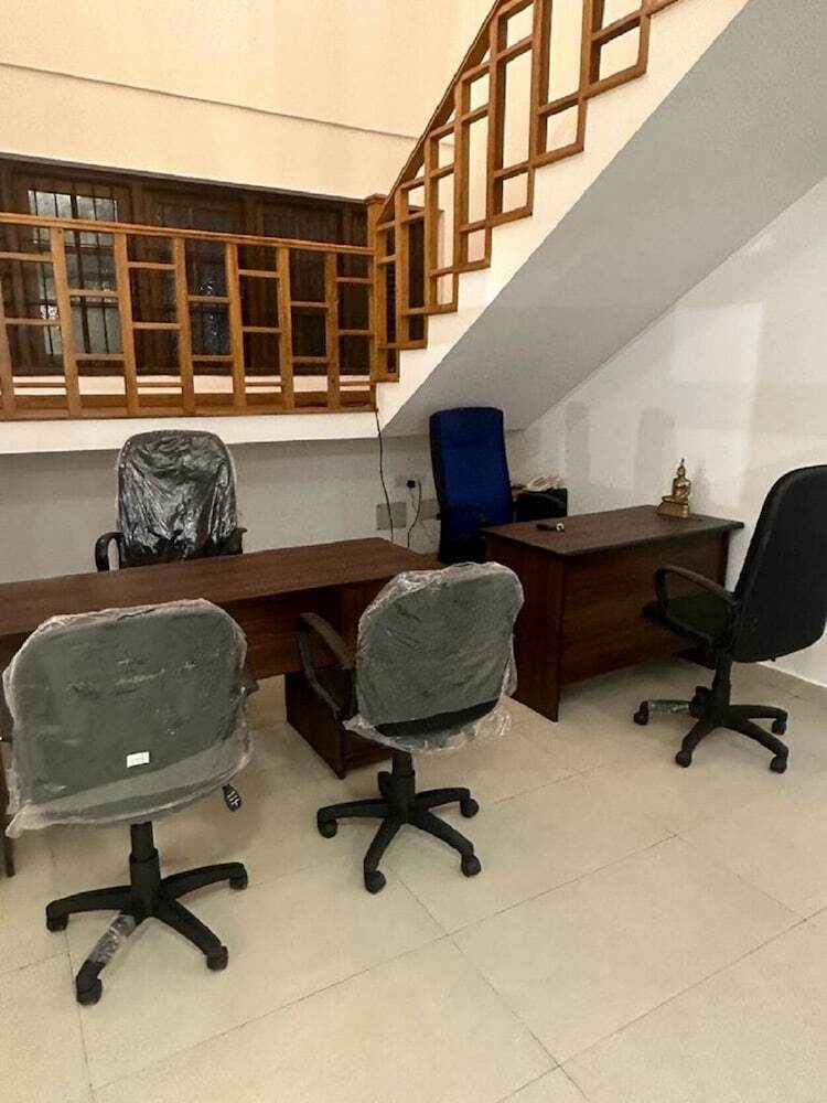 Kaduwela Layathraa