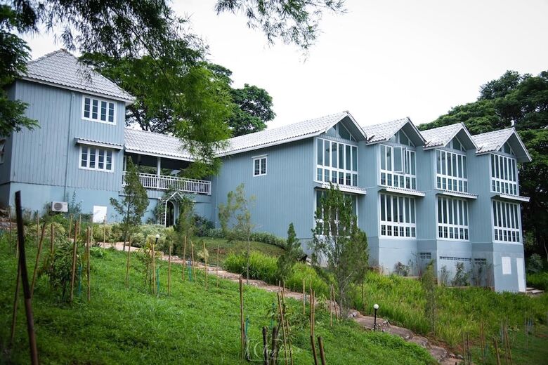 Bed & Breakfast Hacienda Home
