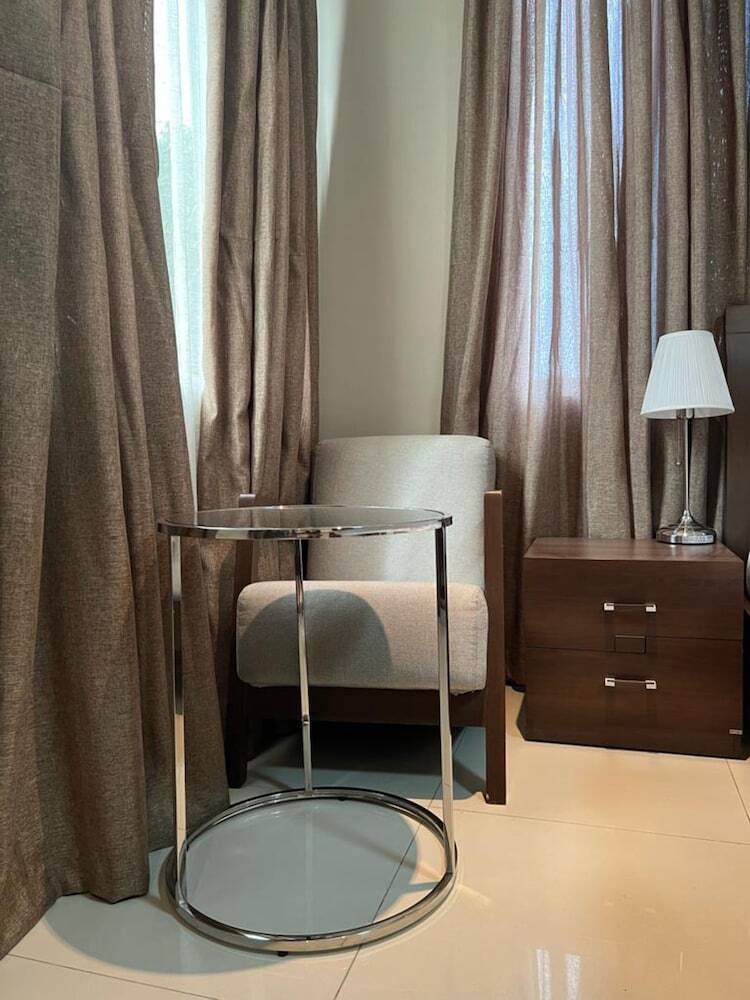Aparthotel Cromer Serviced Apartments