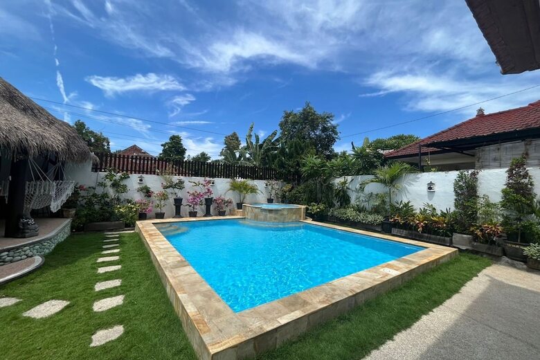 Hotel Belvilla Pleasant Seaside Lovina Beach