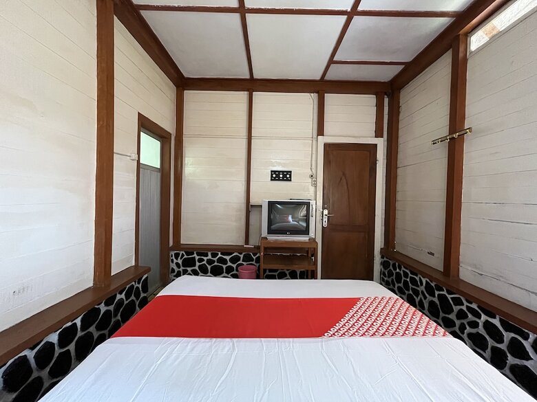Hotel Oyo 93277 Villa Kemiloko Syariah