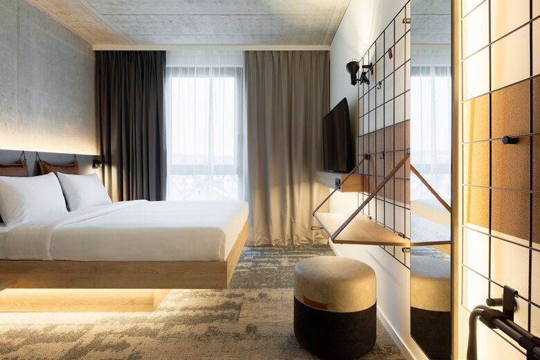 Hotel Moxy Outletcity Metzingen