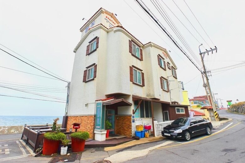 Jeju Syagaluibada Pension