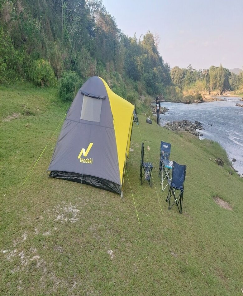 Bed & Breakfast Potrobayan River Camp