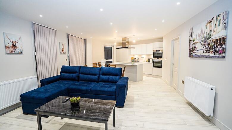 Hotel Penthouses In Slough