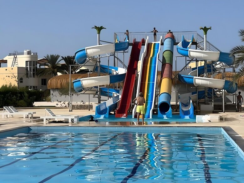 Hotel Fanadir Bay Suites&beach Resort
