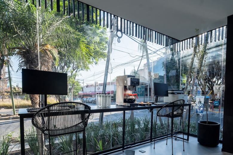 Hotel Alcal� Expo