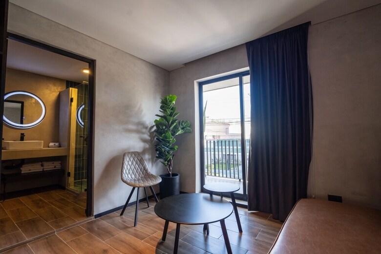 Hotel Alcal� Expo