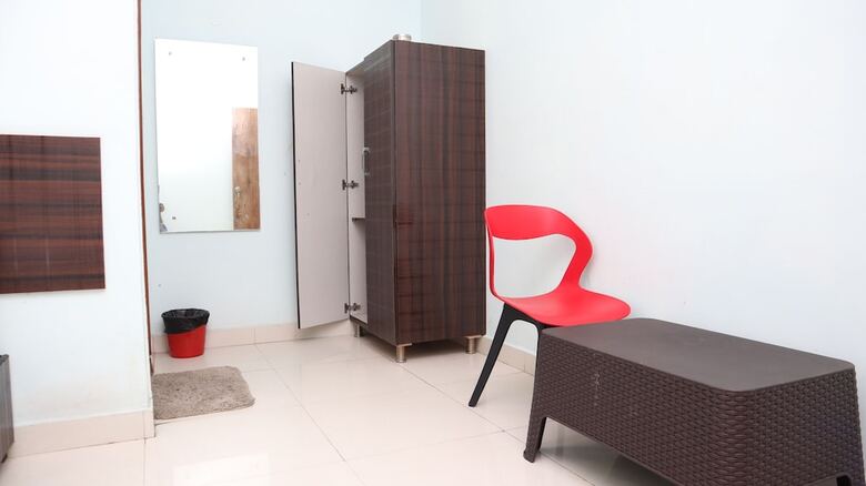 Hotel Smile Stay Karanji Comforts