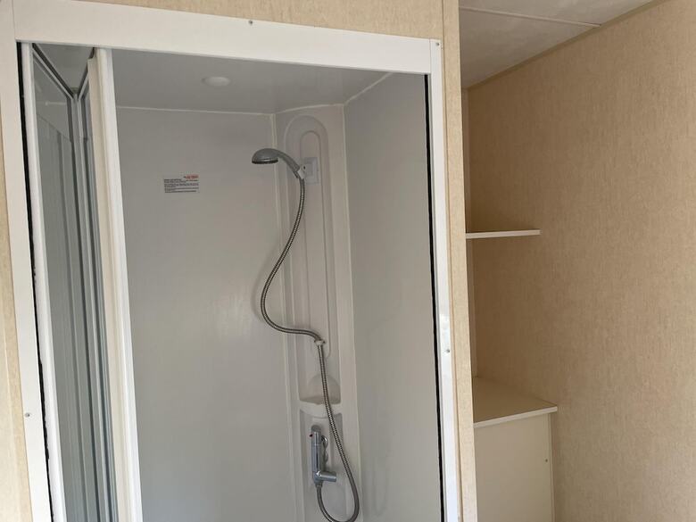Captivating 2-bed Caravan In Clacton-on-sea