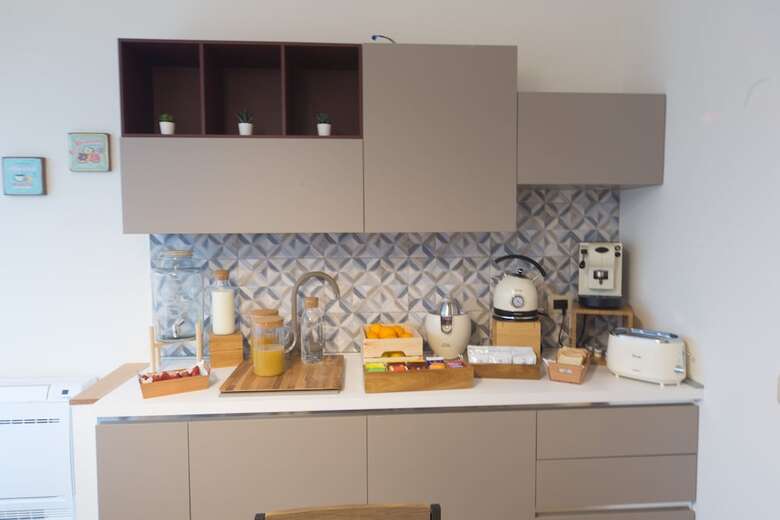 Slow Chic Apartment B&B Policlinico