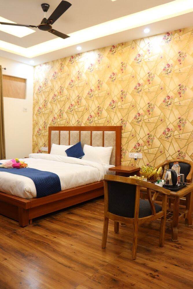Hotel Tulip Inn