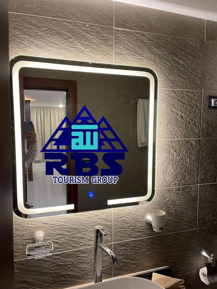 Hotel King Tout Pyramid