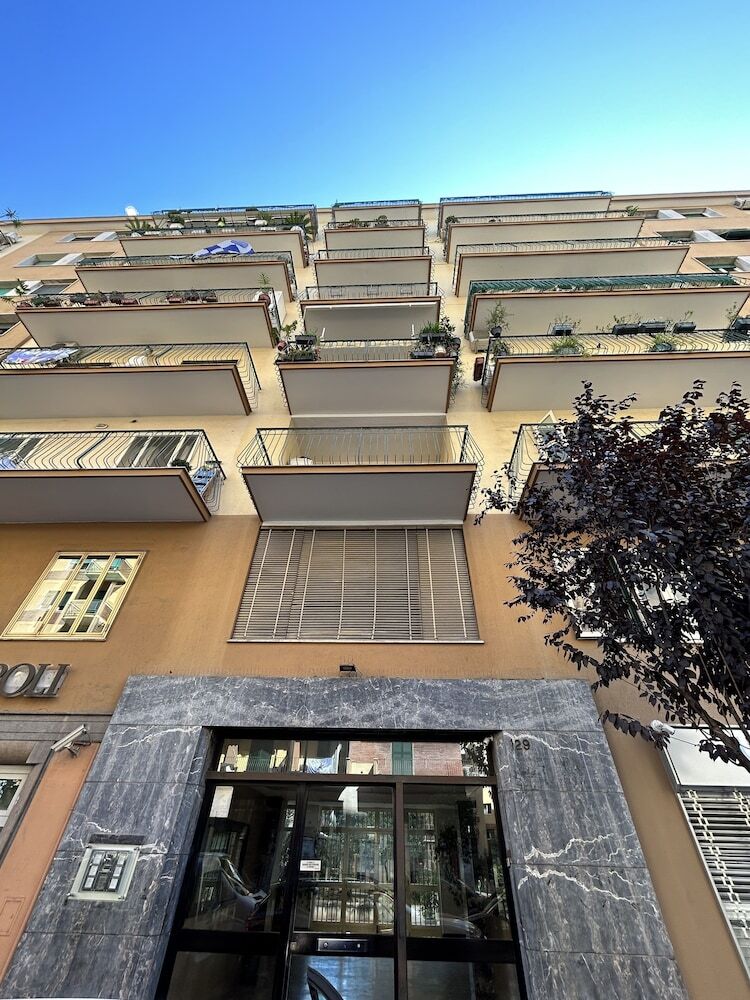 Vomero Suite And Deluxe Room