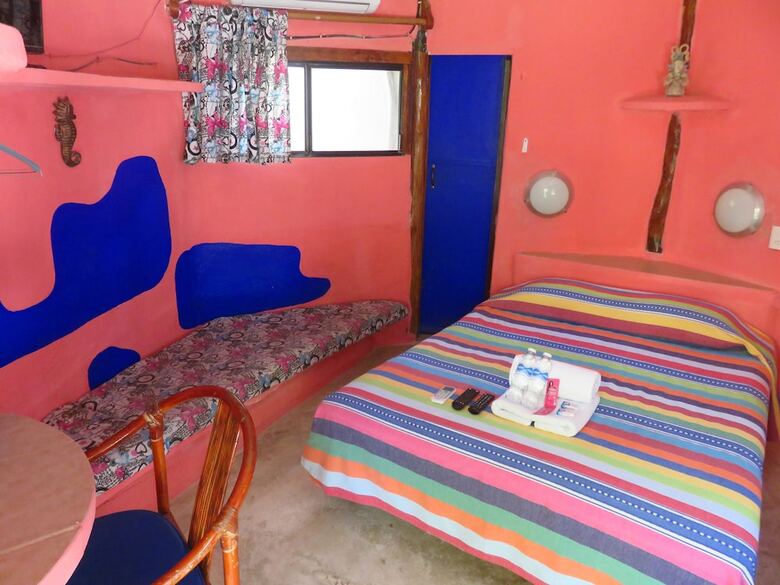 Acamaya Reef Cabanas - Caravan Park