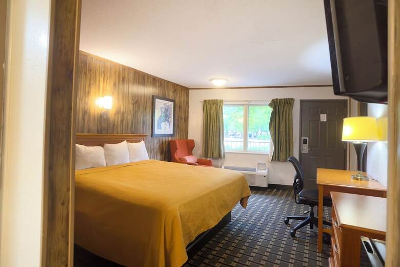 Hotel Tennessee Mountain Lodge Riverside By Oyo