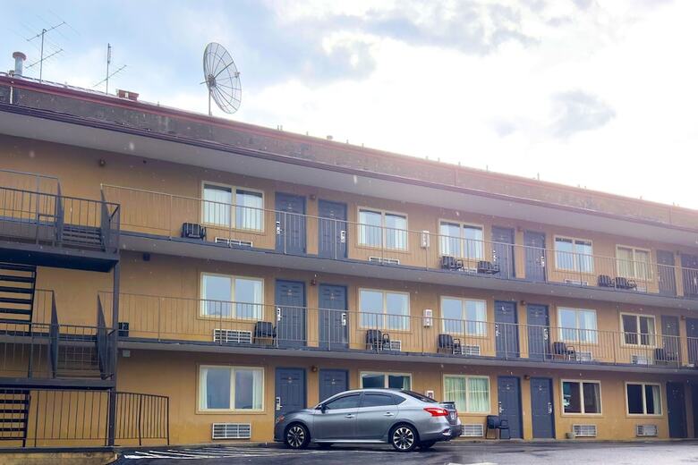 Hotel Tennessee Mountain Lodge Riverside By Oyo