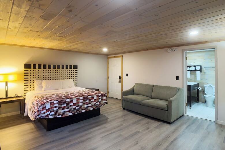 Hotel Tennessee Mountain Lodge Riverside By Oyo