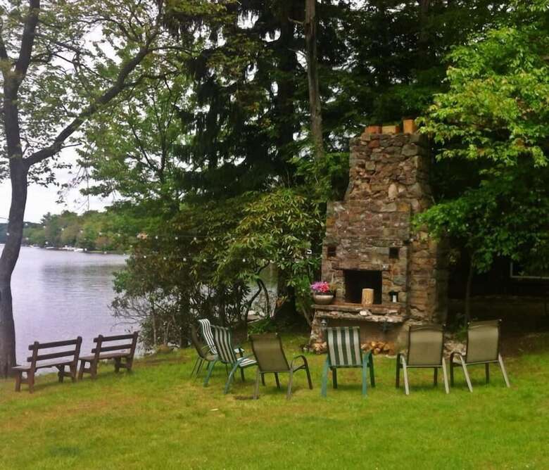 Hotel Lake Harmony Inn