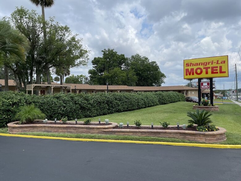 Shangri La Motel