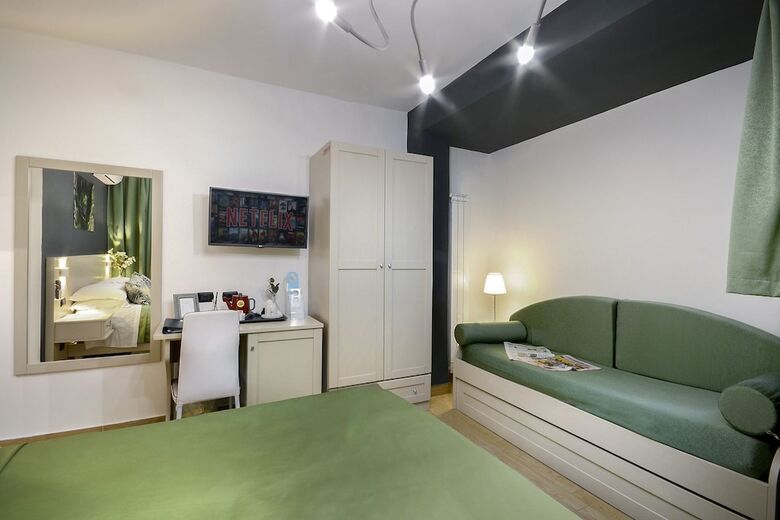 B&B Sorrento Queen