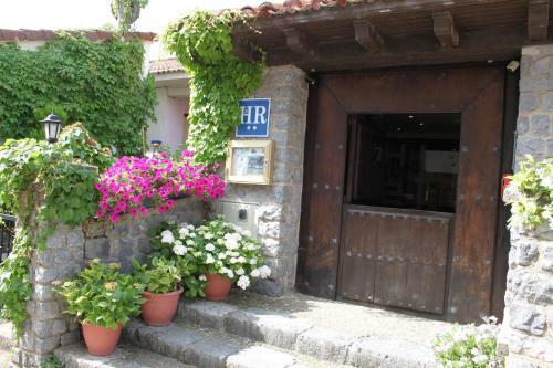 Hostal Hospederia Sagasta
