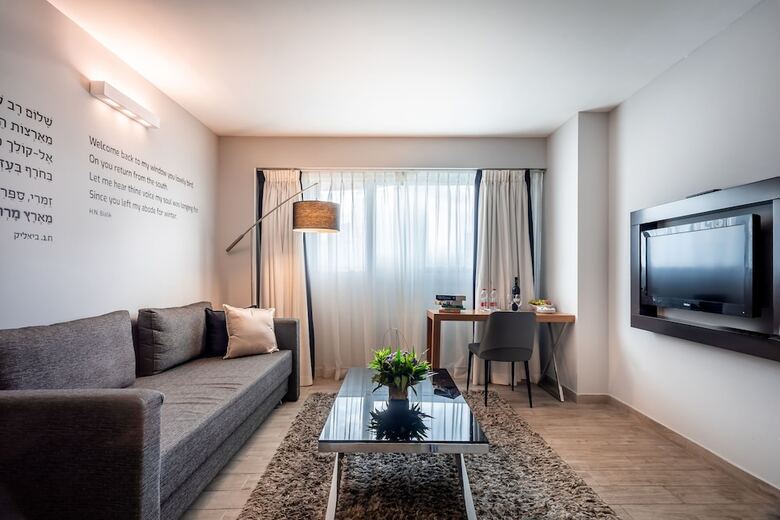 Hotel Roxon Urban Ramat Gan
