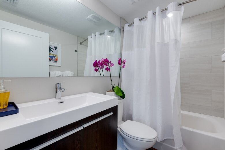 Hotel Escape Coastal Resort On Casey Key