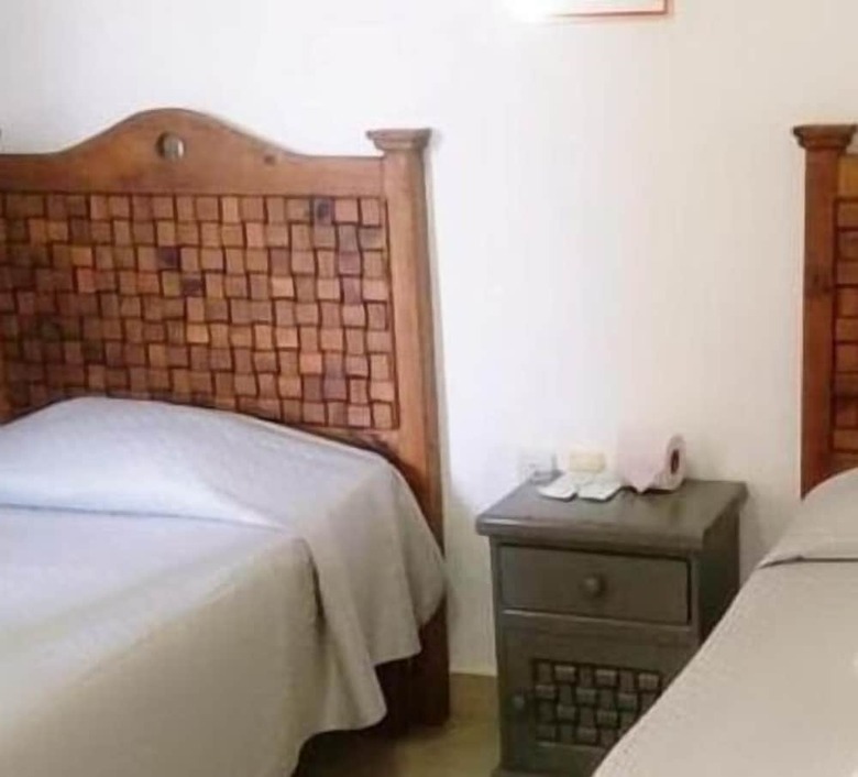 Hotel La Sirenita