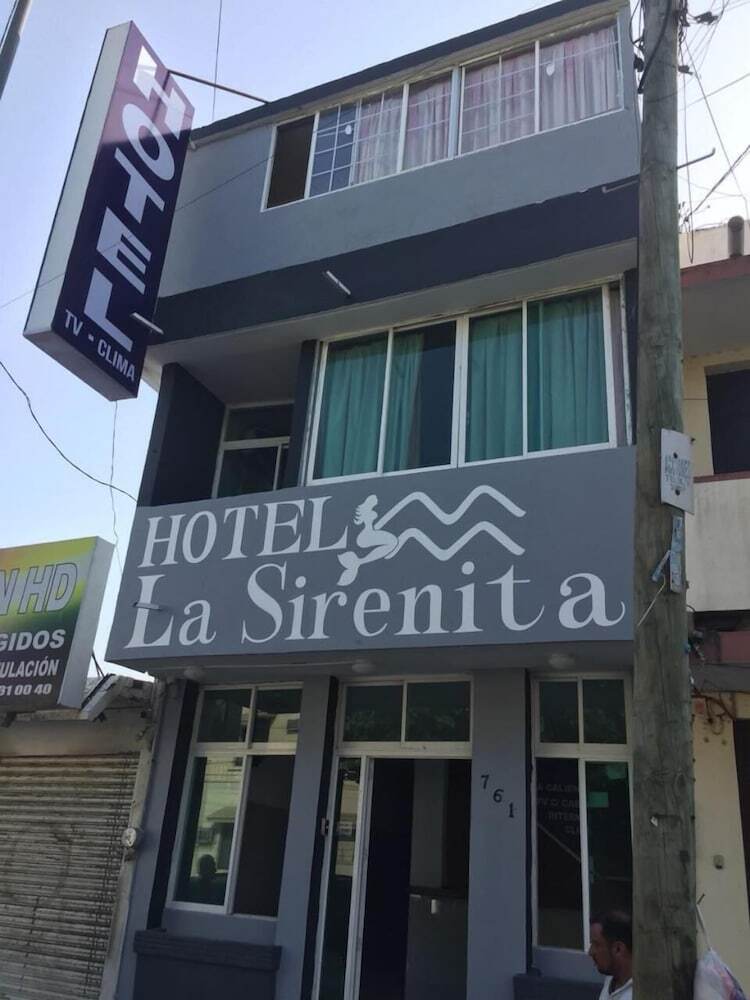Hotel La Sirenita