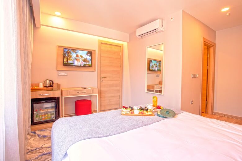 Old Town Point Hotel & Spa Antalya