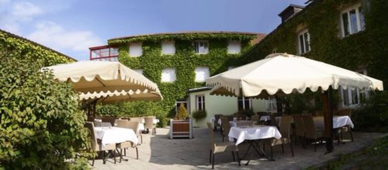 Hotel H�tel Le Pr� Serroux