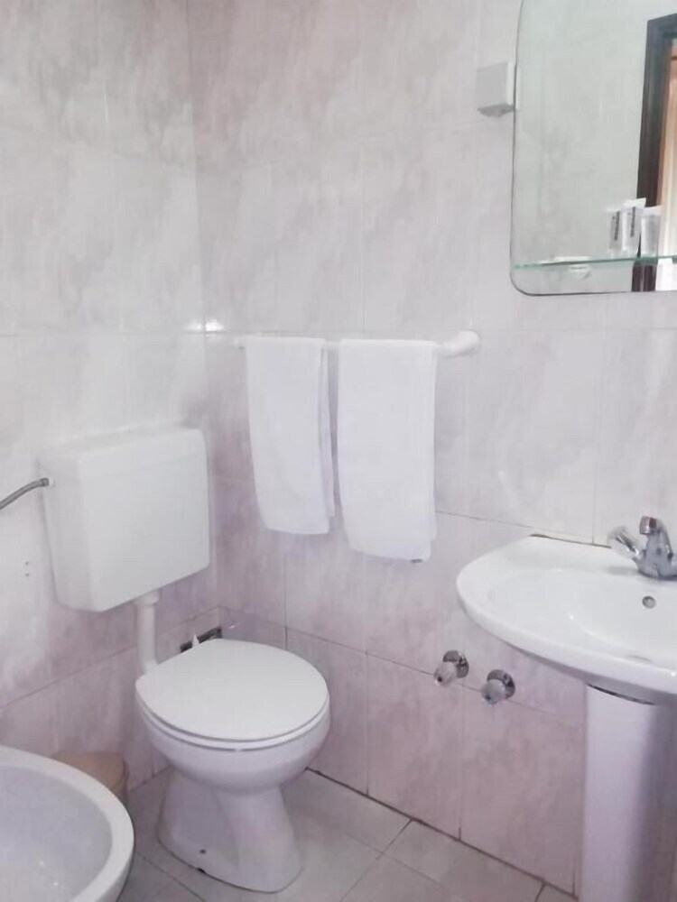Pension Apolo Guesthouse