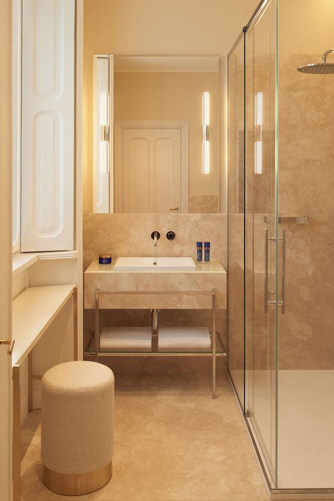 Amabilia Suites