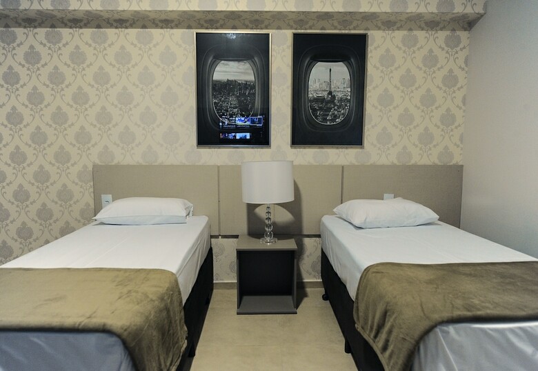 Hotel Bristol Infinity