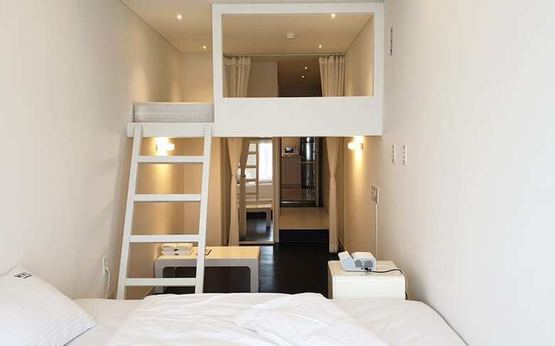 Hotel H7l