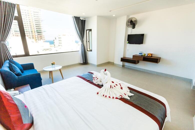 Vivian Hotel