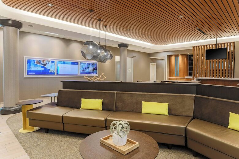 Hotel Springhill Suites By Marriott Tallahassee North
