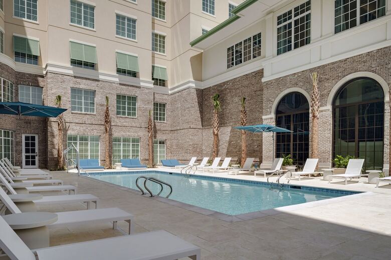Hotel Embassy Suites By Hilton Charleston Harbor Mt. Pleasant