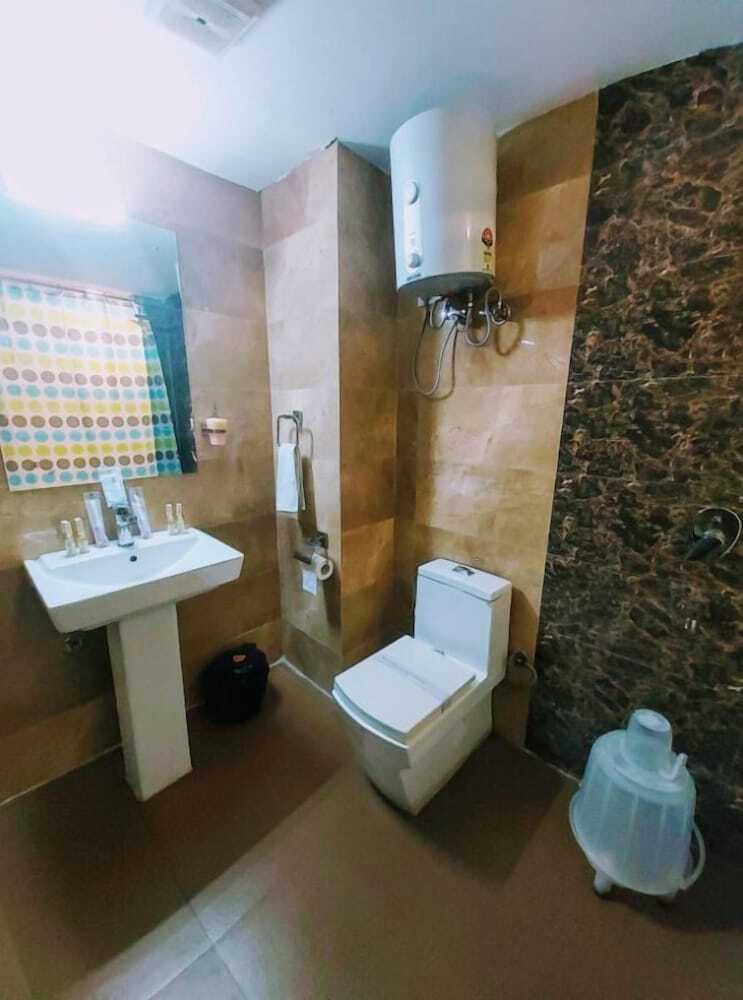 Hotel White Castle