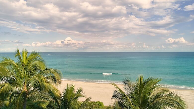 Hotel Bungalows At The Boca Raton