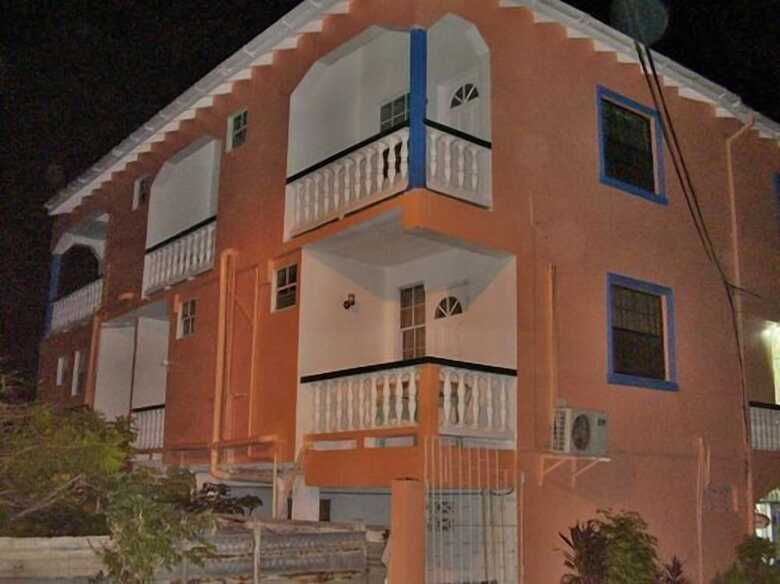Hotel Stephanie's Apartments Ltd
