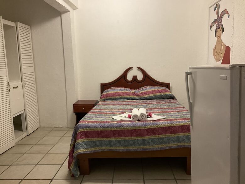 Hotel Stephanie's Apartments Ltd