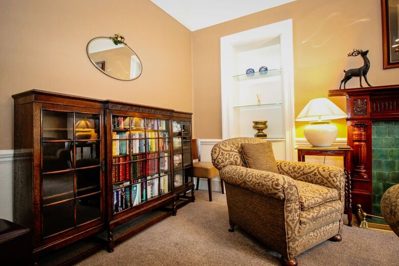 Glasgow Guest House