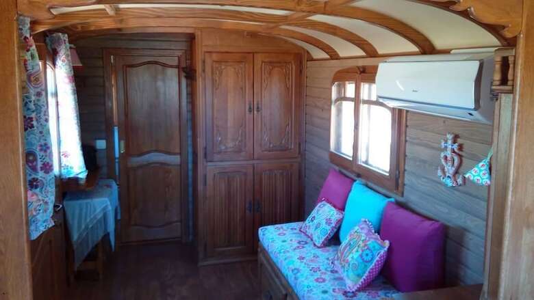 Bed & Breakfast Roulotte La Nanouche