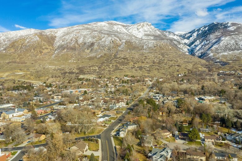 Family Crash Pad Near Slc