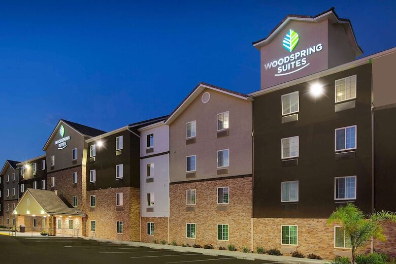 Hotel Woodspring Suites Bakersfield East
