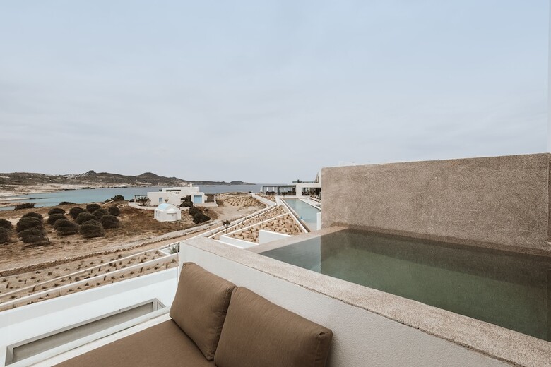 Hotel Domes White Coast Milos, Adults Only