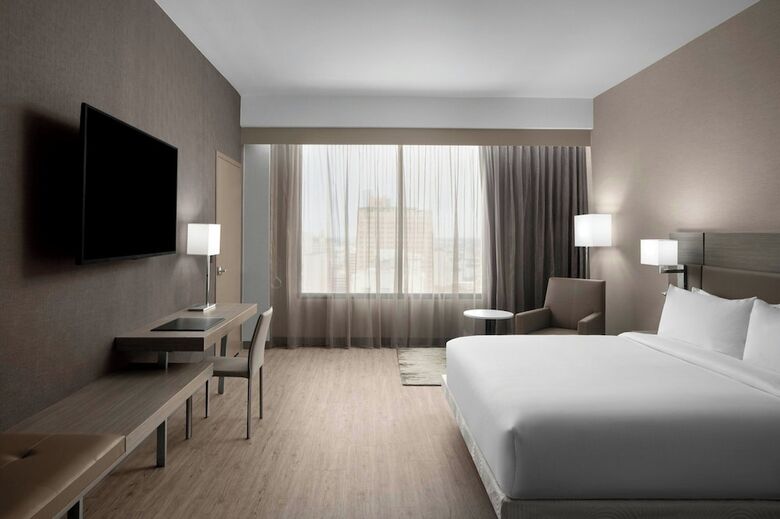 AC Hotel By Marriott San Antonio Riverwalk