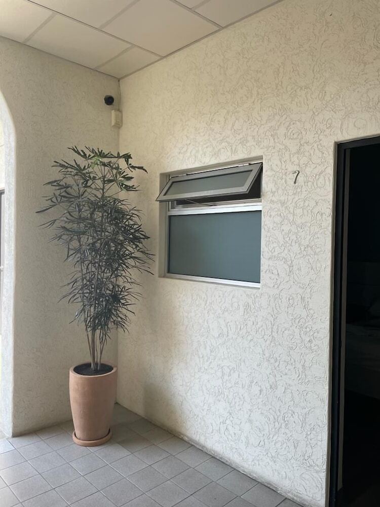 Hotel Gallo Rubio